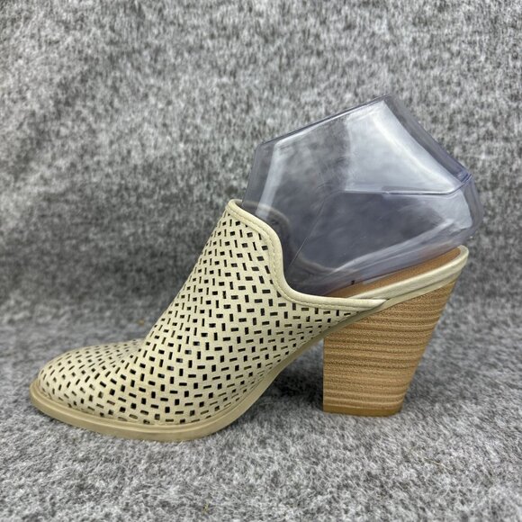 ✅Womens 7 DV Dolce Vita Mule Beige Perforated Suede Pointed Toe Heels 3.5" Heel - Picture 10 of 12